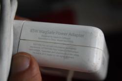 APPLE A1343 Apple 85W MagSafe Güç Adaptörü (15 ve 17 inç MacBook Pro için)  orjinal   (Z1-KASA