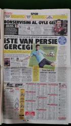 Hürriyet Gazete 30 Ağustos 2017 Büyük Zafer Kutlu Olsun,Güle Güle Vatansever İnsan,Cenazede İzdiham,Vatan Şaşmaz,Zeyno Günenç,Alp Eren Kamis,Melek Şahin,Demet Tuncer,Pınar Altuğ,Ferdi Akarnur,Tamer Karadağlı,Filiz Aker,Safiye Saydam,Burcu Esmersoy,Fatih Akın,'Kürk Mantolu Madanno' Sahneye Çıkıyor,Tuba Ünsal,Selanik'te Atatürk Rekoru,Bonservisini Al Öyle Gel,Jose Sosa,Tolgay Arslan,Fikret Orman,İşte Van Persie Gerçeği,Robin Van Persie,Luis Neto,9 Puana 38 Bin Kombine,Serdar Taşçı,Emre Mor,Kylian Mbappe,Arda Turan,Şampiyon Olduğu Elbiseyle Döndü,Rus Tenisçi Maria Sharapova,En Büyük Rakibimiz Bayram Tatili,Cedi Osman,Barış Hersek,Ali Muhammed,Sinan Güler,Doğuş Balbay,Erkan Veyseloğlu,Semih Erden,Furkan Aldemir,Kenan Sipahi,Göksenin Köksal,Melih Mahmutoğlu,Sertaç Şanlı,Furkan Korkmaz,Ufuk Sarıca,Sadece Aptallar Fikir Değiştirmaz,Mircea Lucescu,Oğuzhan Özyakup,Andriy Shevchenko,Yapı Kredi-İstanbul Arel Ü.-Turkcell-İstanbul Kültür Ü.-İstanbul Aydın Ü.-Atılım Ü. Bayram İlanları,Seri İlanlar