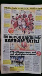 Hürriyet Gazete 30 Ağustos 2017 Büyük Zafer Kutlu Olsun,Güle Güle Vatansever İnsan,Cenazede İzdiham,Vatan Şaşmaz,Zeyno Günenç,Alp Eren Kamis,Melek Şahin,Demet Tuncer,Pınar Altuğ,Ferdi Akarnur,Tamer Karadağlı,Filiz Aker,Safiye Saydam,Burcu Esmersoy,Fatih Akın,'Kürk Mantolu Madanno' Sahneye Çıkıyor,Tuba Ünsal,Selanik'te Atatürk Rekoru,Bonservisini Al Öyle Gel,Jose Sosa,Tolgay Arslan,Fikret Orman,İşte Van Persie Gerçeği,Robin Van Persie,Luis Neto,9 Puana 38 Bin Kombine,Serdar Taşçı,Emre Mor,Kylian Mbappe,Arda Turan,Şampiyon Olduğu Elbiseyle Döndü,Rus Tenisçi Maria Sharapova,En Büyük Rakibimiz Bayram Tatili,Cedi Osman,Barış Hersek,Ali Muhammed,Sinan Güler,Doğuş Balbay,Erkan Veyseloğlu,Semih Erden,Furkan Aldemir,Kenan Sipahi,Göksenin Köksal,Melih Mahmutoğlu,Sertaç Şanlı,Furkan Korkmaz,Ufuk Sarıca,Sadece Aptallar Fikir Değiştirmaz,Mircea Lucescu,Oğuzhan Özyakup,Andriy Shevchenko,Yapı Kredi-İstanbul Arel Ü.-Turkcell-İstanbul Kültür Ü.-İstanbul Aydın Ü.-Atılım Ü. Bayram İlanları,Seri İlanlar