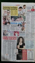 Hürriyet Kelebek Gazete 30 Ağustos 2017 İdo Tatlıses,İbrahim Tatlıses,Derya Tuna,İlhan Mansız,Celina,Engin Altan Düzyatan,Neslişah Erkoçlar,Gülse Birsel,Erdal Özyağcılar,Tuğba Beyazoğlu,Rüzgar Erkoçlar,Linet,Zeynep Tuğçe Bayat,Cem Gelinoğlu,Hülya Avşar,Yonca Evcimik,Özge Gürel,Murat Yıldırım,Paco Morales,Songül Öden,Kelly Brook,Gülşen,Candan Erçetin,Nevşah Fidan Karamehmet,Fatih Akın,Diane Kruger,Numan Acar,Ebru Şallı,Ayşegül Ünsal,Emrah Erdoğan,Berat Yenilmez,Gripin Grubu,Işın Karaca,Bülent Ersoy,Bayram'da Kim Nerede?,Aleyna Tilki,Ece Seçkin,Ferhat Göçer,Alişan,Berkay,MFÖ,Sibel Can,Ebru Polat,Demet Akalın,Serdar Ortaç,Funda Arar,Behzat Gerçeker,Hande Yener,Sıla,Mirkelam,Nükhet Duru,İrem Derici,Yaşar İpek,Gökhan Tepe,Nebahat Çehre,Bergüzar Korel,Erol Evgin,Burak-Cansen Kut,Gültekin-Refika Güvensoy,Füsun-Bülent Uygun,Bella Hadid,Taylor Swift,Kourtney Kardashian,Larsa Pippen,Nicole Scherzinger,TV Rehberi,DS Damat Reklam,NiobE Burç Yorumları