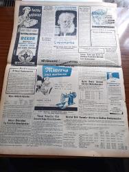Yeni İstanbul Gazetesi - 23 Ağustos 1953 - Mustafa Nermi - Musaddık Zahidi'nin Emriyle Hapsedildikten Sonra İran Şahı Uçakla Tahran'a Döndü - Amerika'nın Dostları İle Atom Bilgisi Mübadelesi - Enternasyonal Tenis Turnuvası Başladı - Yeni Dış Ticaret Rejimi Yarın İlan Ediliyor - Ankara Vapuru Hadisesi - İzmir Fuarını 140 Bin Kişi Ziyaret Etti - Döner Ayna Yazan Halide Edip Adıvar Yazı Dizisi - Profesör Doktor Sadi Irmak - 1956 Seçimi İçin Yapılan Tahminler - Üniversitede Yabancı Dil İmtihanları - Ordu Atı Müsabakaları - Ankara İstanbul İzmir Radyosu Programı - Hüseyin Avni Şanda - Zeus Sunağı - Anadolu Abideleri Yazan Aziz Ogan - Baydar Derler - Milyon Hırsızı Tercüme Eden Mediha Sayar - Fransız Kadınlarının Yağmurluk Merakı - Pehleviler İdaresi'nde İran - Sabık Mısır Kralı Faruk'un Rakkasesine Bir Suikast - Mau Mau Atış Hedefleri - Çapamarka - Minerva Dikiş Makinesi - Rekor İdrofil Pamuk - Çiftlik Pastörize İnek Sütü - Beynelmilel Frankfurt Sonbahar Fuarı - İthalatçı Mehmet Kavala