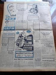 Yeni İstanbul Gazetesi - 9 Ağustos 1953 - Rus Başbakanı Malenkov Türkiye İle Görüşmeye Hazırız - Amerikan Bilginleri Ruslar Hidrojen Bombasını Bulsalardı Patlatırdı - Korede 30 Türk Esiri İade Edildi - Doğu Bölgesinde 1938 Yılında Kurşuna Dizilen 103 Kişiye Dair Tahkikat - Adnan Menderes Ankara'da - Heybeliada'da Casusluk İddiasına Dair Tahkikat - Petrol Ofis'te Tasfiye - Döner Ayna Yazan Halide Edip Adıvar Yazı Dizisi - Et Borsası Faaliyete Geçiyor - Enternasyonal Şarkısı Yugoslavyanın Milli Marşı Olarak Kalıyor - Ankara İstanbul İzmir Radyosu Programı - Baydar Derler Pazar Konuşmaları - Floransa Bir Müze Şehri Olarak Kalmak İstemiyor - Yeni İstanbul'un Hikayeleri Kestane Fidanları Yazan Mehmet Davaz - İslam Memleketleri Yazan Fikret Adil Yazı Dizisi - 24 . Atletizm Bayramı Dün Fenerbahçe Stadında Başladı - Marmara Kupası Yelken Yarışları - Çapamarka - Gripin - Jawa Motosikletleri - Mısır'da Gizli Komünist Teşkilatı Dağıtıldı