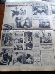 Yeni İstanbul Gazetesi - 14 Ağustos 1953 - İki Yunan Adasını Silip Süpüren Deprem - Şehit Sanılan Dokuz Türk Esiri İade Edlldi- Irak Din Âlimlerinin Garip Bir İşgüzarlığı - Casus Hayati Karaşahin Tekrar İdama Mahkum Oldu - Kore Barış Konferansı - Ticani Tarikatı Şeyhi Kemal Pilavoğlu'nun Cezası Temyizde Tasdik Edildi - Döner Ayna Yazan Halide Edip Adıvar Yazı Dizisi - Resmi Araba Saltanatına Karşı Alınan Yeni Tedbirler - İstanbul'da Metro Yapılmasına Dün Karar Verildi - Yakınşark Futbol Turnuvası Yapılıyor - Sahte Paso Yapan Bir Şebeke Aranıyor - Gülhane'nin İstanbul'a Naklî Meselesi - Binbir Gece Masalları Uğursuz Pabuçlar Çeviren Reşad Nuri Darago Yazı Dizisi - Ortadoğu'da Yabancı Sermaye - Ankara İstanbul İzmir Radyosu Programı - Pakistan Nasıl Kuruldu - Londra'da Türk Eserleri - Magna Charta Ve Sarayburnu - Sadi Koçaş'ın B.B.C.'deki Konuşması - Ingrid Bergman'ı Dünya Ölçüsünde Meşhur Eden Film İntermezzo -  BTH Çamaşır Makinesi - Burla Biraderler - Arı Bisküvileri- Parker Quink