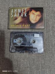 AHMET ŞAFAK YALNIZ KURT