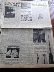 Yeni İstanbul Gazetesi - 10 Mart 1953 - Mustafa Nermi - Stalin'in Cenaze Töreni Dün Moskova'da Yapıldı - Türk Heyeti Paris'te - Mareşal Tito'nun Gizli Tutulan Seyahati - John Foster Dulles Stalin'in Ölümünü Hayırlı Buluyor - Malatya Suikastı Sanıkları Dün Ankara'ya Getirildiler - Cumhurbaşkanı Celal Bayar Eğitim Vekili Tevfik İleri İle Görüştü - Küçük İnsanlar Yazan Faik Baysal Yazı Dizisi - Büyük Kardeşim Atatürk Anlatan Makbule Atadan Yazı Dizisi - Saim Arıkan Güreş Takımı Antrenörü Oldu - Kerim Ömer Çağlar - Okullarda Test Usulünün Tatbiki İçin Dünkü Toplantı - 14. Devlet Resim Ve Heykel Sergisi 15 Nisan'da Açılacak - Fransız Ordu Takımı 12 Mart'ta Gelecek - İsrail Araştırmalar Müşavirliği - Amerika'nın Sesi Radyosu Türkçe Yayınları - 1001 Gece Masalları Kamer Ül Zaman Çeviren Reşad Nuri Darago Yazı Dizisi - İkinci Bir Pearl Harbour Faciası Daha Olabilir Mi - Sana Nebati Margarin - Hoover Elektrik Süpürgesi - Çapamarka - Gripin - Boksör Rocky Marciano'nun Antrenman Arkadaşı Türk