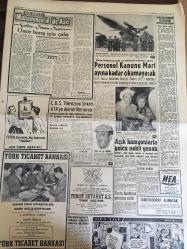 YENİ SABAH GAZETESİ 22 MAYIS 1958 YIL :21 SAYI :6902---Papaz Makarios Londra 'ya  gidiyor --Cezayirliler  dün ordunu  iktidara gelmesini  istedi --Üsküdar  faciası ile  ilgili ilk  davaya dün başlandı --Lübnan da 100 Suriyeli Subay ve Sivil Tevkif Edildi --Yeni Bir Toprak Kanunu Tasarısı Hazırlandı ----Amerika  10 milyon dolar  kredi veriyor --Türk  Milletinin  Kalemiyle  :Atatürk --Personel  Kanunu Mart Ayına Kadar Çıkamayacak --Açık  kamyonlarla  yolcu nakli yasak ---Fenerbahçe idare heyeti KOÇSİS 'i almaya prensip  olarak  kabul etti --H.Kaplan  İsveçlilere karşı  güreşmeyecek --Galatasaray ,Lokomotif 'den  rövanşını alacak mı ? --Adalet  ,Hüsamettin ve M.Ali 'yi  satışa  çıkaracak --S.Kiraz I.Spor ile Anlaştı --Zekai Beşiktaş 'dan 20 Bin Lira İstiyor --Can Bartu dün  profesyonel oldu --