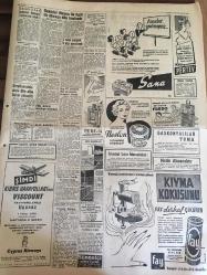 YENİ SABAH GAZETESİ 22 MAYIS 1958 YIL :21 SAYI :6902---Papaz Makarios Londra 'ya  gidiyor --Cezayirliler  dün ordunu  iktidara gelmesini  istedi --Üsküdar  faciası ile  ilgili ilk  davaya dün başlandı --Lübnan da 100 Suriyeli Subay ve Sivil Tevkif Edildi --Yeni Bir Toprak Kanunu Tasarısı Hazırlandı ----Amerika  10 milyon dolar  kredi veriyor --Türk  Milletinin  Kalemiyle  :Atatürk --Personel  Kanunu Mart Ayına Kadar Çıkamayacak --Açık  kamyonlarla  yolcu nakli yasak ---Fenerbahçe idare heyeti KOÇSİS 'i almaya prensip  olarak  kabul etti --H.Kaplan  İsveçlilere karşı  güreşmeyecek --Galatasaray ,Lokomotif 'den  rövanşını alacak mı ? --Adalet  ,Hüsamettin ve M.Ali 'yi  satışa  çıkaracak --S.Kiraz I.Spor ile Anlaştı --Zekai Beşiktaş 'dan 20 Bin Lira İstiyor --Can Bartu dün  profesyonel oldu --
