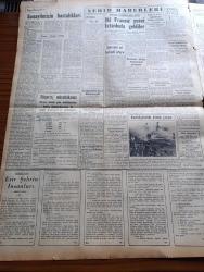 Yeni İstanbul Gazetesi - 16 Temmuz 1952 - Esir Şehrin İnsanları Yazan Nureddin Demir (Kemal Tahir) Yazı Dizisi - General Collins Kore Cephesinin Teftişinden Döndü - Dünkü Basketbol Maçında İtalya'ya Yenildik -  Cumhurbaşkanı Celal Bayar Dün Sergiyi Gezdi - Medrano Sirki - Genel Özgen Musiki Topluluğu - İkinci Olimpiyad Kafilemiz Dün Yeşilköy'de Törenle Uğurlandı - Kasım Gülek Dün Adıyaman'da Çürük Domates Yağmuruna Tutuldu - Şehir Hattı Vapurlarının Kömür Meselesi - Vecihi Yazıcı - Bedii Faik - Şili'de Amerika Aleyhinde Dün De Nümayiş Yapıldı - Troçki'nin Katili Serbest Bırakılıyor - Olimpiyat Kampında Şimdi 27 Millet Var - Fındık Baremi - Leonardo Da Vinci'nin 500. Ölüm Yıldönümü - Basketbolda Yunanistan İsrail'i Mağlup Etti - Türk Mısır Maçı İçin Gazeteler Ne Yazıyor - Zündapp Motosikletleri - Gripin - Omega - Linde Alman Buzdolabı - Çapamarka