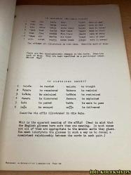WORKBOOK İN DESCRİPTİVE LİNGUİSTİCS - HENRY ALLAN GLEASON JR. - HOLT , RİNEHART AND WİNSTON INC. - İNGİLİZCE KİTAP (AÇIKLAMALI DİLİSTİK ÇALIŞMA KİTABI)