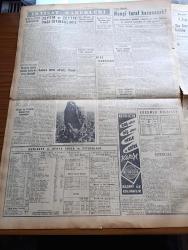 Yeni İstanbul Gazetesi - 5  Temmuz 1952 - Mustafa Nermi - Esir Şehrin İnsanları Yazan Nureddin Demir (Kemal Tahir) Yazı Dizisi - Yunanistan Ve Kıbrıs'ta Yine Mitingler Yapıldı - Arjantin Madam Peron İçin Yasta - Dün Kore'de Büyük Hava Çarpışması - Topraksız Köylüye Bu Yıl 1 Buçuk Milyon Dönüm Arazi Dağıtılacak - Sendikalar Merkez Binasındaki Atatürk Heykeli Parçalandı - Medrano Sirki Şişli'deki Çocuk Hastanesi'nde Temsil Verecek - Yunan Piskoposu Venizelos Birleşmiş Milletler'e Başvuracak - Yakındoğu Memleketleri Buğday Islahı Konferansı - İzmir Fuarına İştirak Edecek Olan Devletler - İngiltere İspanya'ya Silah Satacak - Sudanın Beyaz Serveti Pamuk - Zeytin Ve Zeytinyağı İstihsalimiz -  Churchill'in İhtarı - Doğu Almanya İle Batı Arasındaki Büyük Uçurum - Dünyada Olup Bitenler - Odeon Mağazaları - Hoover Elektrikli Çamaşır Makinası - Güldner Dizel Motorları - Türkiye Güzeli Gelengül Tayfuroğlu Amerika'dan Döndü - İngiliz Atom Bombası Güney Afrika'da