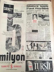 YENİ SABAH GAZETESİ  24 EYLÜL 1963 YIL :26 SAYI :8811--Hakimler geçici kira takdir  edebilecekler --Bir CHP ''li  daha  Bekata için görüşme  talep etti --Erataman  İsviçre ye  gitmiş --Yüzdü  yakalandı  boğuştu  yine kaçtı  ve  nihayet iltica etti --Adliye 'de  cinayet işleyen  kadının duruşması  başladı --Mahalli  seçimlerde ayrı ayrı   renkte  3 oy  pusulası kullanılacak --O Mahiler  ki :Siyavuşgil --Kolombiya da  haydutlar  8'i  çocuk  ,19  kişiyi  öldürdü --İstanbul  yedi  tepesinden  yankılar getiren  sanatkar :Güzide Kasacı --İstanbul Radyosu Programlarından Seçmeler---Polonya Beraberliği  Almanları Korkuttu --Türk Kalesinde Turgay  denen bir  şeytan  vardı --Türkiye - İspanya Maçında  Arbede --Kamyonet Ekspres'e   çarptı  2 kişi öldü --Suriye devlet  adamlarının maaş  miktarı  indirildi --