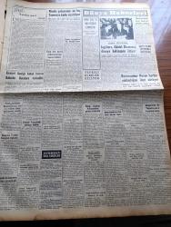 Yeni İstanbul Gazetesi - 14 Haziran 1952 - Mustafa Nermi - Esir Şehrin İnsanları Yazan Nureddin Demir (Kemal Tahir) Yazı Dizisi - Amerikan Senatosunda Türk Ordusunun Morali Görüşüldü - Dost Yunan Kral Ve Kraliçesi Dün İstanbul'u Şereflendirdiler - Fransa'da Cephanelik Halinde Bir Parti Merkezi - Fikir İşçileri Kanunu Oy Birliği İle Kabul Edildi - Avrupa Tediye Birliğinde Çekecek Paramız Kalmadı - Avrupa Ordusunun Doğuşu - Türklüğü Hakaret Eden David Adlı Musevi Genci Tevkif Edildi - Kraliçe Mary 85 Yaşında - Atom Bombasından Hasıl Olacak Fayda - İstanbul Şehir Tiyatrosu Ankara'da Rağbet Gördü - Antoine Pinay Hükümetinin Komünizmle Mücadelesi - Ankara İstanbul Radyosu Programı - Genç Kızlara Nasihatler - Şehir İçinden Röportajlar - Bir Yıl İçinde Kaç Bin Çuval Kahve İçiyoruz - John Garfield'in Ölümü - Bernard Russel - Dr. John Dewey - Zavallı Ingrid Bergman - Simonne Renant'ın İlk Aşkı - Gripin - Zündapp Dikiş Makinesi - Magirus Çelik Merdivenler - Demag Cereskalleri