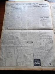 Yeni İstanbul Gazetesi - 14 Haziran 1952 - Mustafa Nermi - Esir Şehrin İnsanları Yazan Nureddin Demir (Kemal Tahir) Yazı Dizisi - Amerikan Senatosunda Türk Ordusunun Morali Görüşüldü - Dost Yunan Kral Ve Kraliçesi Dün İstanbul'u Şereflendirdiler - Fransa'da Cephanelik Halinde Bir Parti Merkezi - Fikir İşçileri Kanunu Oy Birliği İle Kabul Edildi - Avrupa Tediye Birliğinde Çekecek Paramız Kalmadı - Avrupa Ordusunun Doğuşu - Türklüğü Hakaret Eden David Adlı Musevi Genci Tevkif Edildi - Kraliçe Mary 85 Yaşında - Atom Bombasından Hasıl Olacak Fayda - İstanbul Şehir Tiyatrosu Ankara'da Rağbet Gördü - Antoine Pinay Hükümetinin Komünizmle Mücadelesi - Ankara İstanbul Radyosu Programı - Genç Kızlara Nasihatler - Şehir İçinden Röportajlar - Bir Yıl İçinde Kaç Bin Çuval Kahve İçiyoruz - John Garfield'in Ölümü - Bernard Russel - Dr. John Dewey - Zavallı Ingrid Bergman - Simonne Renant'ın İlk Aşkı - Gripin - Zündapp Dikiş Makinesi - Magirus Çelik Merdivenler - Demag Cereskalleri