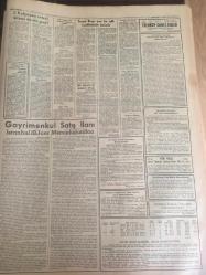 YENİ SABAH GAZETESİ  21 EYLÜL 1963 YIL :26 SAYI :8808---YTP Berata İçin Genel Görüşme Açılmasını İstedi --Sultan Reşattan  beri  hırsızlık yapan  bir kaldırımcı  yakalandı --Mıckey Rooney 'in  oğlu oldu --S.Rusya yeni bir  sulh teşebbüsünde  bulundu --2 Kalpazan  çetesi Adana da  ele geçirildi --Zeki Müren 2 Ay İçin Amerika 'ya Gidiyor --Ayakta Kelepçe :Siyavuşgil --Güvenlik Konseyi Üye Adedinin Artırılmasına Taraftarız --1963 Kadın Ayakkabı Modası  Renk Koyu Yeşil  ,Topuk 13 Pound ---Sinema : Baba sanatın  sürdüren genç  bir  rejisörün  filmi :Parmaklılar  Arasında ,Sonsuz Şarkı ---Türk Sinemasın Yeni Filmler  : Bulunmaz Uşak  :Suphi  Kaner 'in  son filmi olup  Göksel Arsoy ,Fatma Girik,Aysel Tanju ,Hüseyin Baradan ,Necdet Tosun  ve Vahi  Öz  'ün rolleri  paylaştıkları  bir komedidir -- Bahriyeli Ahmet :Ayhan Işık ,Semra Sar ,Parla Şenol Suphi Kaner ,Öztürk Serengil --Milli Takımımız  Belli Oldu  --Amatör  Futbol Takımımız Bugün Lübnan ile Oynuyor ---