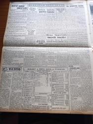 Yeni İstanbul Gazetesi - 5 Temmuz 1955 - Mustafa Nermi - Kıbrıs Ve Ortadoğu Savunması - Nehru Tito Görüşmeleri - Rus Lideri Nikita Krutçev - Bulgar Viskonsolosu Çolakof Tevkif Edildi - Irak Kralı İkinci Faysal Ve Celal Bayar Dün Gölcük'e Gittiler - Sıtkı Yırcalı Akaryakıtımız Boldur - Sümerbank Mamüllerine Zam Yapıldı - CHP Genel Başkanı İsmet İnönü Hükümetin Tebliğine Cevap Verdi - Huzur Hasreti Yazan Mehmet Davaz Yazı Dizisi - Ali Karakurt - Oruç Yüzünden Azledilen Profesör - Cezayirde Asilere Karşı Yeni Hareket - Ankara İstanbul İzmir Radyosu Programı - Suriye Röportajları - Barbaros Hayrettin Paşa - Yaz Yağmuru Yazan Ahmet Hamdi Tanpınar Yazı Dizisi - Hayvanları Koruma Cemiyeti - İtalya'nın Reklam Afişleri - Macar Futbolunun İki Yıldızı Kocsis Ve Hidegkuti - Wimbledon'un Unutulmaz Yıldızı Darlene Hard - Galatasaray'ın Yeni Oyuncuları Enver Özdemir Ve Nuri Erdoğan - Sulhi Garan Milli Takım İdarecileri Trieste'de Beni Tehdide Teşebbüs Ettiler - Su Sporları 1955 Türkiye Birincilikleri