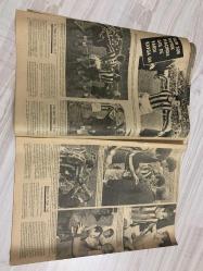 FOTOSPOR DERGİSİ - 17 ARALIK 1968 - SAYI 119 - Ayhan Elmastaşoğlu,Galatasaray-Faruk Karadoğan,Beşiktaş-Öğün Altıparmak,Fenerbahçe fotoğrafları-VOLKAN YALMAN - G.TEPE SPOR GALATASARAY SPOR 0-0 - ESKİŞEHİR SPOR 1 ŞEKER SPOR 0 - MERSİN SPOR 1 İSTANBUL SPOR 0 - HAŞMET İNÖNTEPE - 1968 SPOR TOTO SONUÇLARI - 1968 TÜRKİYE LİGİ SONUÇLARI - 1968 TÜRKİYE LİGİ 2’NCİ VE 3’NCÜ LİG SONUÇLARI - 20 KOLONLUK TAHMİNLER 1968 - ERGUN HİÇYILMAZ - BAŞKURT OKAYGÜN - AHMET YÜKSEL - VOLKAN YARMAN - OSMAN ARSLAN - MUĞLA SPOR 1 NAZİLİ SPOR 0 - LÜLEBURGAZ SPOR 2  BURDUR SPOR 1 - İHSAN TANYERİ - ÖZKAN KORKUTER - H.YILMAZ - SACİT YÜCELEN - İHSAN AKAT - CEMALETTİN ALKAN - BEYKOZ SPOR 2 KAYSERİ SPOR 2 - ANTALYA SPOR 1 SAKARYA SPOR 1 K.YAKA 1 - SARIYER SPOR 1