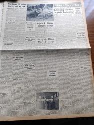 Yeni İstanbul Gazetesi - 24 Haziran 1955 - Ankara Kıbrıs Hadisesini Dikkatle Takip Ediyor - Selim Sarper Molotov'la Yemek Yedi - Bakkallarda Bugün Şeker Satışı Başlıyor - Amerika'nın Verdiği 32 Milyon Dolarlık Malzeme - Sadık Aldoğan Dün Ankara'da Tevkif Edildi - Wimbledon Tenis Turnuvası - Akış Dergisinden Cüneyt Arcayürek Mahkum Oldu - Cumhurreisi Celal Bayar Adana'dan Ankara'ya Döndü - Huzur Hasreti Yazan Mehmet Davaz Yazı Dizisi - Bedri Alogan - Manevi Silahlanmanın Gayesi Komünizme Bir Cevaptır - Adnan Menderes Vali Fahrettin Kerim Gökay İle Görüştü - Amerika Yeni Tip Bir Atom Bombası Yapmış - 40. Resmi Turizm Toplantısı - Yaz Yağmuru Yazan Ahmet Hamdi Tanpınar Yazı Dizisi - Mehtap Şarkısı Cinayetleri Yazan Francis Didelot Yazı Dizisi - Kabus Ve Efsane Hayvanları Sahiden Yaşıyorlar Mı - Hasene Ilgaz - Çocuk Sayfası - Çinçin'in Serüvenleri - Karakedi Kumpanyası'nın Yeni Serüvenleri - Milli Takımımız İtalya Maçı İçin Çok İyi Hazırlanmıştır - Fenerbahçe Atletizm Bayramı - Gripin