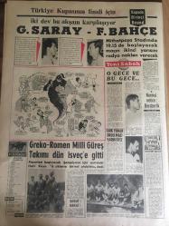 YENİ SABAH GAZETESİ 29 HAZİRAN 1963 YIL :26 SAYI :8725---Aydemir 'in üç gizli planı dün ifşa edildi--Kökü dışarıdan olan  12 Kürtçü  açıklandı ---Sultanahmet Cezaevinde 13 Saatlik Ayaklanma Oldu --Ortaöğretim  talebe sayısı donduruldu --C.Keeler  ,düşüp kalktığı  erkekler  için  mahkemede  ifşaatta bulundu --Kruşçef  ,Doğu Berlin 'e  geldi --Churchill Çanakkale 'yi anlatıyor : Türk  toplarını susturamamıştık ---Moral Kalkınma :Siyavuşgil ---Ortaokul  mezunları  Uzman Jandarma Olabilecek --140 'lık Elife  nine  ,20 yıl mağara hayatı yaşamış --Türk sinemasında  çevrilen  yeni filmler  başarılı :Susuz Yaz 'ın  senaryosu  hazırlandı  ---Ayhan Işık  son çevirdiği  filmlerden  biri  olan  