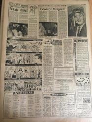 YENİ SABAH GAZETESİ 28 HAZİRAN  1963 YIL :26 SAYI :8724----Mamak 'ta 23 Harp Okulu Şahitlik Etti --Kemal Satır CHP Seçime Hazır Dedi --Bir Londralı  Margareth 'i Öpmek İstedi ----Kabine dış  yardım  mevzuu inceledi --35 Kuruşa İki Film  Bedava Bir de Gazoz---Tecavüz Ettiği  Ama ve Annesini Boğarak Öldürdü --Bir Birleşme  Evinde 6 Genç  Kız Yakalandı ---Yarın Ne Olacak :Siyavuşgil --Suriye de askeri  liderler pazarlığa başladılar ---Dört cins hastalığı var  pamuğa  dikkat --  Kruşçef  kendisinden sonra gelen  kişiyi tespit  etti :Leonide Brejnev -----Sinemalar : Spartakus ,İnci :Cici Katibem ,Lüks :Barbarların Dehşeti --Suriye de askeri liderler  pazarlığa  başladılar --Fenerbahçe İst.Spor ile berabere :0-0---Milli Ligden  Sonra Kupa Finalinin Heyecanı  Başladı  :Türkiye Kupasının ilk  final  maçı yarın ---Fenerbahçe  Şenol 'a  100 bin lira  vermeyi  kabul etti ---1963 Yılının Başpehlivanı  Adapazarlı Sezai Kanmaz ---Greko -Romen Milli Takım  Takımı Bu Sabah  İsveç 'e Gidiyor ---