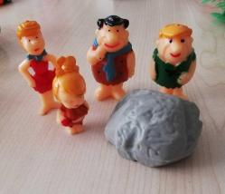 Western vahşi batı at arabası kaktüs kaya parçası kovboy. Fil deve geyik ağaç çit ler. Taş devri fred barni çakıl wilma kaya parçası figür oyuncak Koleksiyon dekor hediye nostalji tasarım süs hobi eğlence vintage retro minyatür diorama ölçekli çizgi film roman Animasyon karikatür kahramanları