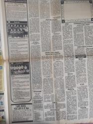 Bulvar Magazin Gazetesi - 4 Aralık 1983 -(SADECE 4 SAYFASI MEVCUTTUR, GAZETE TAM DEĞİLDİR) - Rüçhan Adlı Anlatıyor - Cihan Ünal Nikahta Resim Çeken Gazeteciye Saldırdı - Savunma İçin Yeni Bir Silah: Laser - Memduh Yaşa - Halit Narin - Kenan Evren - Melek Koçyiğit - Hülya Koçyiğit - Yerlebir Olan Eve Sağlam Raporu Verilmiş - İnsan Zihninin Gücü Doğu'da Keşfedildi - Genç Kız Kalbi - Temel Reis - Afacan - Allah'lık Ali Bey Çizgi Romanları - Paramı Nereye Yatırsam? - Patenciydi, Kapak Kızı Oldu - Hakemler de İnsandır - Sadık Deda - 500 Bin Kişi Alkolik fotoğraf ve haberi - Gazete Tam Değildir Sadece 4 Sayfası Mevcuttur