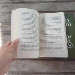 Musa'nın Çocukları ve Musa'nın Mücahiti,2 kitap birarada