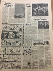 YENİ SABAH GAZETESİ  24 EYLÜL 1962 YIL :25 SAYI :8453-Alanya’da kadın turistlere “lokum”diye sesleniyorlar--İsmet İnönü 'nün  CHP Başkanlığından Ayrılacağı Açıklandı --A.Doğan İhtilali Biz Hazırladık Diyor --Başol Politikaya  Karıştı  İddiasını Dün Reddetti --İnönü 'yü  övenlere bir CHP 'li  yağcılar dedi --Sınırımızı aşan bir Barzani   gerillacı  grubu  yakalandı --Mardin de Maarif  Müdürü Soyuldu --Gürsel  dün İzmir de  dedi ki : Koalisyonu bozmak değil --Tiyatro Mevsimi :Siyavuşgil --Meşhurlar gemisi bugün İstanbul da ----Harp Filmleri ---Galatasaray  ,ilk puanı  Karşıyaka  verdi :1-1--Fenerbahçe ,Y.Direk 'i rahat mağlup etti :3-1--Denk  mücadeleyi  K.Paşa kazandı --Kız Milli Atletizm Takımı Tespit Edildi --