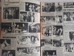 Pazar Haftalık Aktüalite Sinema Tiyatro Müzik ve Magazin Dergisi - 17 Mayıs 1974 - Sayı:921 - Pakize Suda - Ceyhan Cem - Emel Özden Şarkıcı Oldu - Harıl Harıl Ders Alıyor - Emel Özden - Ergüder Yoldaş - Semra Yıldız - Sarışın Bomba Tam Kırk Yaşında - Bertha İçin Çıplaklık En Büyük Mutluluk - Feri Cansel Posteri - Prenses Banu - Neri Neril Yeşilçam'a Demir Attı - Kadir İnanır Başrolde - Nuray Belbüken - Murat Köseoğlu - Muazzez Abacı - Selma Güneri - İlhan İrem - Emel Sayın - Norma Levy - Colin Levy - Erol Taş - Hülya Şengül - Mesut Engin - Ahmet Turgutlu fotoğraf ve haberi - Dergi Tam Değildir Sadece 16 Sayfası mevcuttur