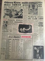 YENİ SABAH GAZETESİ  26 EYLÜL 1961  YIL :24  SAYI :8095---CHP ve AP liderleri  kampanyayı  açtı --İnönü ilk  konuşmasını dün Malatya da  yaptı --YTP ne  göre  bütün  rejim  meseleleri  halledilmiş  --Uçak kazası  kurbanlarından  biri defnedildi --Ragıp  Gümüşpala ,Afyon  Eskişehir  ve Kütahya  da Konuştu --YTP ne  göre bütün rejim  meseleleri  halledilmiş --Un stoku  yapan  fırıncılar örfi  idareyi  verilecek --Seçim Beyannameleri :Siyavuşgil ---Amerikan  Altıncı Filosu  Limanımızda ---Egenin  siyasi tutumu  yalnız tütüne bağlı --Niğde CKMP Kadınlar Kolu Başkanı  Genç  ve Güzel Bir Hemşire ---Sophia Loren erkekli  kadın  arasındaki  eşitliğe  inanmıyor --Don Juan Carlos  aşk  evlenmesi  yapıyor --Güney Kore Milli Maç Teklif  Etti --Güreşçiler  kilolarını  perhizle  düşürecekler --Nedim 'in  cezası  dün  tasdik  edildi --