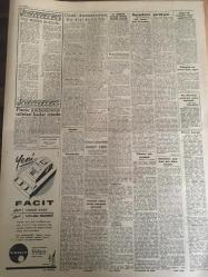 YENİ SABAH GAZETESİ  25 EYLÜL 1961 YIL :24 SAYI :8094---Uçak kazasından  bir iki kurtuldu -- Karanlıktepe 'ye  çarparak  ,yanan TAY uçağının  en kazı  dün  sabah  bulundu --Mehmet Kolaylı  ( Banka Müfettişi ) , Mazlum Demirer ( İkinci Kaptan ) ,Cevdet Dinçer (Makinist ),Kemal Tatarer  ( Kaptan Pilot )  ,Erdoğan  Özsan ( Kabin Memuru ) ,Utku Saygun (Teknik Üniversite  )  Facia kurbanlarının aileleri  keder içinde --Seçim  Kampanyası  Dün Sükunet İçinde Başladı --Adana da yuvarlak masa unutuluverdi --Geçim -Toto :Siyavuşgil --Doğunun en canlı şehri :Diyarbakır --Tiyatro :Mevsim Başlıyor --Yıldız Kenter  Diyor Ki ..Sinema :Camdaki Kız ,Grand Hotel ---A ve B Milli Takımları Açıklandı ---Varan üç :Fenerbahçe  dün de  Şekerhilal  'e  mağlup  oldu :0-1--A.Ordu ,Vefa 'yı  kolay yendi :3-0--Yüzmede 10  rekor kırıldı --