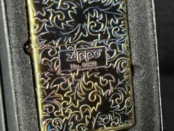 Orijinal 2023 Zippo Çakmak Klasik Arabesk Logolu Oksitlenmiş Altın Kaplama 5 Yüzey Oymalı Japonya Sınırlı Üretim