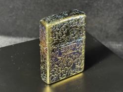 Orijinal 2023 Zippo Çakmak Klasik Arabesk Logolu Oksitlenmiş Altın Kaplama 5 Yüzey Oymalı Japonya Sınırlı Üretim