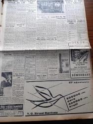 Cumhuriyet Gazetesi -14 Temmuz 1957 - Nadir Nadi - Sovyet Rusya Türkiye'ye Karşı İktisadi Taarruza Geçti - İngiltere Kıbrıs'ı Taksim'e Yanaşmıyor - Ordu Sergisi Gülhane Parkında Dün Açıldı - Akdeniz'de Rus Filosu - Osman Bölükbaşı Son İtiraz Hakkını Kullanıyor - Yeni Tersanenin İlk Planları Hazırlandı - Hasan Ali Yücel Köşe Yazısı - Senenin En Beğenilen Perde Ve Sahne Eseri Uyuyan Prens - Yanlış Zifaf Yazan Kemal Bilbaşar Yazı Dizisi - Bandırma'ya Zuhurat Postası - Karikatür - Yemen'de Sovyet Silahları - Hollywood Kraliçe İstemiyor - Mine Coşkun Küçük Çiftlik Parkında - Fahri Celal Göktulga - Bulmaca - Haftanın Şakaları Yazan Burhan Felek - Fransa'nın Milli Bayramı - Zihin Sporları - Büyük Casuslar Derleyen A. Cemalettin Saraçoğlu - Opon Ağrı Kesici - Opatia'da Şampiyon Olduk - Aysberg Tehlikesi - Sümerbank - Fenerbahçe Kongresi Bu Sabah Yapılıyor - Zeki Rıza Sporel - Ali Muhiddin Hacı Bekir - Faruk Ilgaz - Liselerarası Türkiye Atletizm Birincilikleri - Mediha Demirkıran -Mualla Gökçay