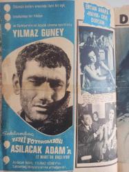 Pazar Haftalık Aktüalite Sinema Tiyatro Müzik ve Magazin Dergisi - Rüçhan Adlı - Engin Çağlar - Türkan Şoray - Muzaffer Arslan - Yılmaz Güney - Ertan Anapa Hayır Diye Dursun - Zeynep Aksu - Ümit Utku - Sevinç Pekin - Kuzey Vargın - Nebahat Çehre - Dişi Fantoma - Rüçhan Adlı Hayır Demişti Fakat - Engin Çağlar Türkan Şoray'la Yine Beraber fotoğraf ve haberi - Dergi Tam Değildir Sadece 4 Sayfası Mevcuttur - Dergi Kapağı Yoktur