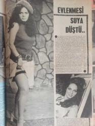 Pazar Haftalık Aktüalite Sinema Tiyatro Müzik ve Magazin Dergisi - 6 Haziran 1969 - Sayı:663 - Türkan Şoray - Evlenmesi Suya Düştü - Neriman Köksal - Gir ve Kazan - Tarkan - Ayhan Işık - Kartal Tibet - Tunç Başaran fotoğraf ve haberi - Dergi Tam Değildir Sadece 2 Sayfası Mevcuttur - Dergi Kapağı Yoktur