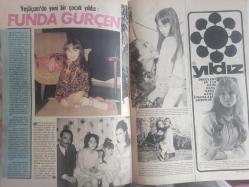 Pazar Haftalık Aktüalite Sinema Tiyatro Müzik ve Magazin Dergisi - 10 Mayıs 1968 - Zeynep Aksu - Meftun Olgaç - Beş Kilo Verdi - Belgin Doruk Tenise Başladı - Tokalon Krem Reklamı - Louis Philippe Ruj Reklamı - Sinema ve Tiyatro Semine Günay'a Ağladı - Puro Sabun Reklamı - Selda Alkor - Figen Say - Peri Han - Mayoları İzmir'de Giydiler - Zeynep Aksu - Peri Han - Figen Say - Selda Alkor - Funda Gürçen - Zeynep Değirmencioğlu - Kemal Gürmen - Ayten Gökçer - Zafer Önen - Cüneyt Arkın Lübnanlı Yıldız Tarup'la Sevişiyor - Beyrut'ta Aşk Başkadır - Resimli Roman Kahramanı Tarkan Dava Konusu Oluyor - Sezgin Burak - Mehmet Aslan - Tanju Korel fotoğraf ve haberi - Tam Takım Dergi