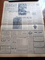 Ulus Gazetesi - 23 Nisan 1959 - Seçmen Kütüklerinin Yoklaması Başlıyor - Seçimlere Hazırlık CHP Kağıt Talebinde Bulundu - Amerikan Ordu Başkanı Brucker Geldi - Sinemacılar Zam İsteğini Tekrarladı - Başbakan Adnan Menderes İstanbul'da - Ulusal Egemenlik Ve Çocuk Bayramı Kutlu Olsun - İnkılapçılar Cemiyeti Kurulamıyor - Kasım Gülek'in Konuşmasından 9 Gazeteci Beraat Etti - İbrahim Öktem - Emin Paksüt - Kemal Satır - Avrupa Konseyine CHP Üyelerinin İstifa Ettikleri Bildirilmemiş - Çalar Saat Yazan Erle Stanley Gardner Yazı Dizisi - 39. Yıldönümü Münasebetiyle Türkiye Büyük Millet Meclisi Hükümeti Nasıl Kurulmuştur - Tevfik Fikret Sılay'ı Anarken - Türk Musiki Derneği Toplantısı - Avrupa Konseyinin 10. Yıldönümü İçin Pul - Veremle Savaş Balosu - Snark Füzesi Geri Döndü - Gaziantep'te İki Gezici Vaize Göre Sinemaya Giden Karısını Evde Saklamayanlar Komünist - Panşen Lama'ya Suikast Yapılmış - Einstein Nazariyesi Üzerine Araştırmalar - Lefter Küçükandonyadis - Türkmen Kupası Başlıyor
