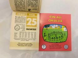 25 Ekim 1982 hediyelik orijinal Ülker takvim yaprağı (Cin Ali kitabı hediyeli:)