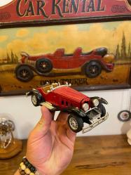İtaly üretimi 1/24 araba
