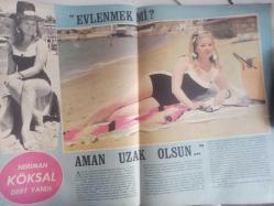 Pazar Haftalık Aktüalite Sinema Tiyatro Müzik ve Magazin Dergisi - 2 Temmuz 1966 - Sayı:510 - Neriman Köksal - Sevim Emre Sözünde Durdu ve Tam 7 Kilo Geldi - Nilüfer Aydan - Gülsün Kamu - Ekrem Bora - Gül Bora - Selma Güneri - Yusuf Sezgin - Nuran Aksoy - Figen Say Dansöz Oldu - Evlenmek mi Aman Uzak Olsun - Semra Sar - Leyla Sayar - Selda Alkor - Ajda Pekkan - Gülsün Kamu'ya Semer Vurdular - Hanımlar İçin - Zeynep Berk - Yıldızınız - Yeni Saç Modelleri - Fikret Hakan - Beba Lancar - Şöhrete Kavuştu fotoğraf ve haberi - Tam Takım Dergi