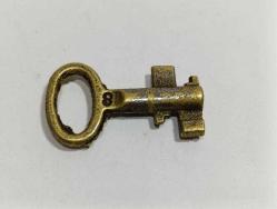 AN5-----ESKİ PİRİNÇ ANAHTAR