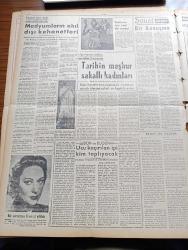 Ulus Gazetesi - 26 Ocak 1956 - İlham Gencer Ve Arkadaşları - Hüseyin Cahit Yalçın - Bir Demokrat Parti Milletvekili Komisyonda Dedi Ki Arjantin'de Bile Basına İspat Hakkı Tanınmıştır - Ordinaryüs Profesör Sıddık Sami Onar'a Göre Mevcut Kanunlarla Çanlara Ot Tıkanmış - Eisenhower Sıhhati İyi Olursa Aday Olacak - Egeliler Kasım Gülek'i Bağrına Bastı - Bülent Ecevit Köşe Yazısı - Doğubank -  İngiliz Amerikan Görüşmeleri Yazan Ahmet Şükrü Esmer - Radyolardan Seçmeler - Silviya Sevimli Model Karikatür - Baykara Altın Küre Karikatür - Akbank - Milli Namzetler İlk Maçta Dokuz Gol Attı - Ordu Takımının Şampiyonası Maçları - Sophia Loren - İngiliz Kraliçesi 2. Elizabeth Afrika'ya Gidiyor - Medyumların Akıl Dışı Kehanetleri - Yenilmez Türk Yaşar Doğu'yu Evinde Ziyaret Ederek Konuştuk - Tarihin Meşhur Sakallı Kadınları - Emin Soysal - Hergeleci İbrahim Pehlivan Yazan Celal Davut Arıbal - Hicret Canbazoğlu -  Fransız Yıldız Martin Carol