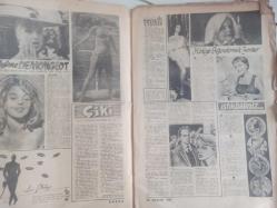 Pazar Haftalık Aktüalite Sinema Tiyatro Müzik ve Magazin Dergisi - 28 Aralık 1958 - Sayı:118 - Kar ve Yılbaşı - Bu Seneki Falınız - Aşk ve Vazife Çizgi Romanı - Yılbaşı Fantazisi - Elenora Meherin - Mylene Demongeot - Hediye Beğendirmek Zordur - Posta Kutusu - İstikbaliniz - Genç Kız Kalbi ve Uçan Adam Çizgi Romanı - 1959'un Yıldızı Olacak - Tebrik Kartının Hikayesini Biliyormusunuz? - Yaşanmış Hikayeler - Hula Hoop Öğretiyoruz - Kar ve Yılbaşı - Pratik Bilgiler - Kadınlarla Başbaşa - Zeynep Berk - Yeni Yıl Hikayesi - Alba De Cesbedes - Neler Hediye Etmemelisiniz? - Anne Mariel - Kore'de Şehvet Geceleri - Sinema Aktüalite - Bilmece Bulmaca ve Eğlence - Kibar Hırsız Çizgi Romanı - Bir Tadımlık - Yılbaşı Sofraınızı Hazırlarken fotoğraf ve haberi - Tam Takım Dergi