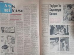 Pazar Haftalık Aktüalite Sinema Tiyatro Müzik ve Magazin Dergisi - 28 Ağustos 1965 - Sayı:466 - Selma Güneri - Genç Kız Kalbi ve Boncuk Çizgi Romanı - 12 Ayda 18 Film Çevirip Afiş Rekoru Kırdı - Bir Aktörün 24 Saati - Cüneyt Arkın - Ahmet Tarık Tekçe - Türkan Şoray - Birsen Menekşeli - Sevim Çağlayan - Öfke Dağları Sardı Film Hikayesi - Pervin Par - Ekrem Bora - Nilüfer Aydan - Puro Tuvalet Sabunu Reklamı - Doktor Kilder ve Kırık Kalp Çizgi Romanı - Aşk Rüyası - Yeşilçam'da Soyunmayan Kalmadı - Ajda Pekkan - Pervin Par - Nilüfer Aydan - Fatma Girik - Hülya Koçyiğit - Birsen Menekşeli - Nebahat Çehre - Devlet Devrim - Mine Soley - Zuhal Tan - Ebediyen Beraberiz fotoromanı - Tanışma ve Tanıştırma - Hanımlar Sizin İçin - Zeynep Berk - Hasbi Tembeler Çizgi Romanı fotoğraf ve haberi - Tam Takım Dergi