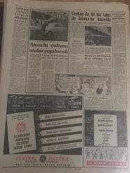 YENİ SABAH GAZETESİ  11 EKİM 1962 YIL :25 SAYI :8470---Af kanunu çıkardıktan sonra Meclis tatile  girecek ---Af Tasarısını  Adalet Komisyonu Dün Kabul Etti ---Trafik  cezaları  yüzde 200 artmalı --C.Gürsel İnönü ile Görüştü --Ecnebi  fillerinin  düblajı  yasak edildi --CHP ve AP milleti  birliğe  çağırıyor---Huzura Doğru :Siyavuşgil ---Boğazda  eğlenmeye  giderken  can verdi --Ceyhan da iki  kız  taksi Adana 'ya  kaçırıldı ---Atomla çalışan  otolar  yapılacak --Habeşistan  'ı  3-0 yendik --Sürpriz  :İzmir spor  B.Beyi ile dün 1-1  berabere  kaldı ---İstanbul  hakemleri  boykottan  vazgeçiyor --Kokotoviç  futbolda  bir reform  yapıyor --