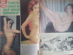 Pazar Haftalık Aktüalite Sinema Tiyatro Müzik ve Magazin Dergisi - 19 Mayıs 1977 - Sayı:1078 - Seher Şeniz - Gülay Alp - Nilgün Atılgan'ın Balayı Suya Düştü - Öztürk Serengil - Aynur Aydan Yeni Aldığı Spor Araba ile Avrupa'ya Gitti - İki Film Çekmeye Ürdün'e Giden Türk Filmcileri Bir Filmle Döndü - Yalçın Gülhan - Aysun Güven - Saadet Sun Altı Yıl Aradan Sonra Sinemaya Döndü - Elif Pektaş İzmir'de Sahne Sınavı Verecek - Ceyda Karahan İstediği Arabayı Almayan Sevgilisi Kaya Sabancı'yı Terk Etti - Seher Şeniz Meydan Okudu - Gülay alp - Aynur Akarsu Sahneye Çıkınca Sekse Veda Etti - Nina Carter - En Güzel Vücut Hatlarına Sahip Model Seçildi - Linda Clair - On Dokuz Yaşında Çıplak Modellerle Boy Ölçüşüyor fotoğraf ve haberi - Dergi Tam Değildir Sadece 14 Sayfası Mevcuttur