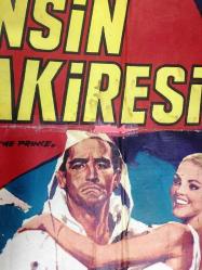 PRENSİN BAKİRESİ, ORİJİNAL SİNEMA ÇİZİM AFİŞİ - Una vergine per il principe, 1965, FİLM AFİŞİ / POSTERİ - BÜYÜK BOY - ORİJİNAL - 100 X 70 cm EBADINDA - Original Turkish Big Size Movie Poster - Pasquale Festa Campanile,  Pasquale Festa Campanile, Ugo Liberatore, Giorgio Prosperi, Vittorio Gassman, Virna Lisi, Philippe Leroy, Tino Buazzelli, Maria Grazia Buccella, Vittorio Caprioli, Paola Borboni, Anna Maria Guarnieri, Giusi Raspani Dandolo - COLUMBIA PICTURES - FİTAŞ - (Restorasyonlu, Dönem Afişidir)