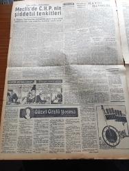 Ulus Gazetesi - 10 Aralık 1953 - Hüseyin Cahit Yalçın - Mecliste CHP'nin Şiddetli Tenkidleri - Avni Doğan - Sırrı Atalay - Hamdi Orhon - Kamil Boran Tehdit Edildi - CHP Teşkilatı Her Şeye Rağmen Azimle Vazifeye Devam Edeceğiz - Birleşik Amerika Yabancı Faaliyetler İdarecisi Stassen Ankara'ya Geliyor - Et Kombinasının Temeli Atıldı - Başbakan Adnan Menderes'i Protesto - Güzel Gözlü Yosma Yazan Pierre Decourcelle Yazı Dizisi - Ulus'un Resimli Romanı Silviya İskoçya'da - Atom Birliği Planını Rusya Kabul Edecek Mi - Merzifon Belediyesi Demokrat Partili Olmayana Kömür Vesikası Vermiyor - Muhabank - Don Kişot'un Hatırlattıkları Yazan Çetin Altan - Ligler Tehir Edilmiyor - İkinci Küme Voleybol Birincilikleri - Baykara'nın Serüvenleri Gecenin Kanatları Çizgi Roman - Akdeniz'de Bir Komando Hareketi Yazan A.N.A Yazı - Kamspor Kupası Basketbol Maçları - Havagücünden 2 Futbolcu Adalet İle Anlaştı - Ali Babanın Oğlu Filmi - Yüz Elli Metre Uzunluğundaki Balık Oltası - Türkocağı Sinemasında - Derman