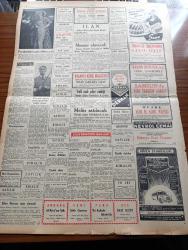 Ulus Gazetesi - 10 Aralık 1953 - Hüseyin Cahit Yalçın - Mecliste CHP'nin Şiddetli Tenkidleri - Avni Doğan - Sırrı Atalay - Hamdi Orhon - Kamil Boran Tehdit Edildi - CHP Teşkilatı Her Şeye Rağmen Azimle Vazifeye Devam Edeceğiz - Birleşik Amerika Yabancı Faaliyetler İdarecisi Stassen Ankara'ya Geliyor - Et Kombinasının Temeli Atıldı - Başbakan Adnan Menderes'i Protesto - Güzel Gözlü Yosma Yazan Pierre Decourcelle Yazı Dizisi - Ulus'un Resimli Romanı Silviya İskoçya'da - Atom Birliği Planını Rusya Kabul Edecek Mi - Merzifon Belediyesi Demokrat Partili Olmayana Kömür Vesikası Vermiyor - Muhabank - Don Kişot'un Hatırlattıkları Yazan Çetin Altan - Ligler Tehir Edilmiyor - İkinci Küme Voleybol Birincilikleri - Baykara'nın Serüvenleri Gecenin Kanatları Çizgi Roman - Akdeniz'de Bir Komando Hareketi Yazan A.N.A Yazı - Kamspor Kupası Basketbol Maçları - Havagücünden 2 Futbolcu Adalet İle Anlaştı - Ali Babanın Oğlu Filmi - Yüz Elli Metre Uzunluğundaki Balık Oltası - Türkocağı Sinemasında - Derman