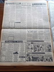 Ulus Gazetesi - 17 Ocak 1958 - Dünya Yepyeni Bir Devrin Eşiğinde Bulunmaktadır - Suni Ay Gezisi - Tevkif Edilen Subaylar Hakkında Bir Açıklama - Dış Politika Konusu CHP Meclis Grubunda - Kıbrıs Hakkında MacMillan'ın Demeci - Bütçe Komisyonunda Ege Üniversitesinin Bütçesi Görüşüldü - Ankara'da Et Sıkıntısı Artıyor - Başkente Bir Resim Galerisi Yapılacak - Vatan Yolunda Milli Mücadele Hatıraları Yazan Yakup Kadri Karaosmanoğlu Yazı Dizisi - Ali Rıza Erem - Bülent Ecevit Köşe Yazısı - Kızıl Çin Latin Alfabesine Mi Geçiyor - Demokrat Parti Yönetim Kuruluna İşten El Çektirildi - Bulganin'in Öğütleri - Tekel Depolarının Koridorları Röportaj Örsan Öymen - Dulles Aleyhinde Ki Kampanya - Silviya Latin Aşığı - Baykara Attila'nın Eli Çizgi Roman - Ankara'da Et Sıkıntısı - Ferit Melen'in - 4 Ölüm Cezası Gündeminde - Beşiktaş Antrenörü Remomdini - Avrupa Boks Birliği Toplantısı - Şinasi Ataman Bugün İstanbul'a Gidiyor - Fenerbahçe Beşiktaş Maçı - Arnavutköy Amerikan Koleji Voleybolcuları Geliyor